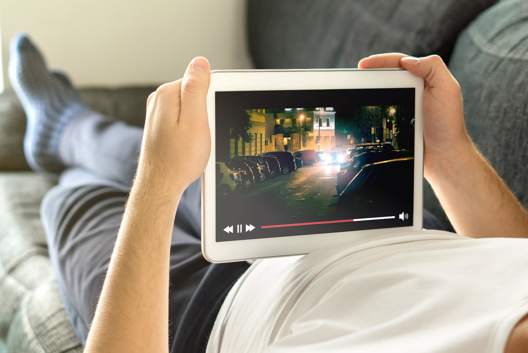 Why UAE Users Choose Our Mobile and Internet Plans for Everyday Connection